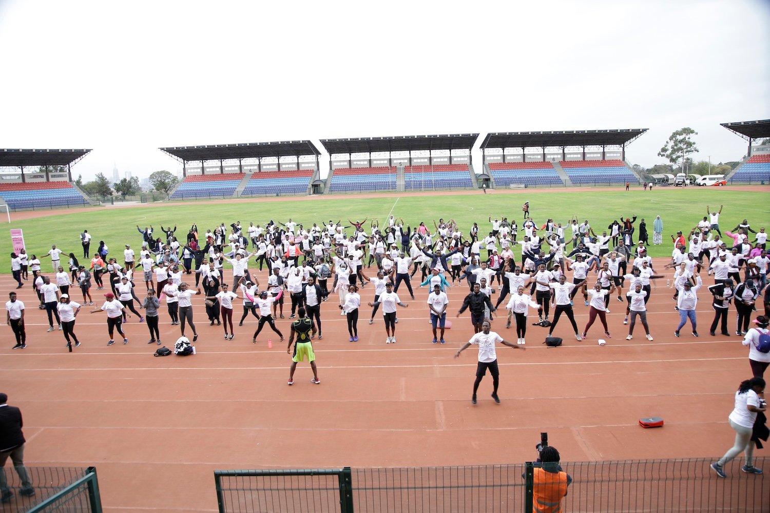 Walk for Hearing crowd